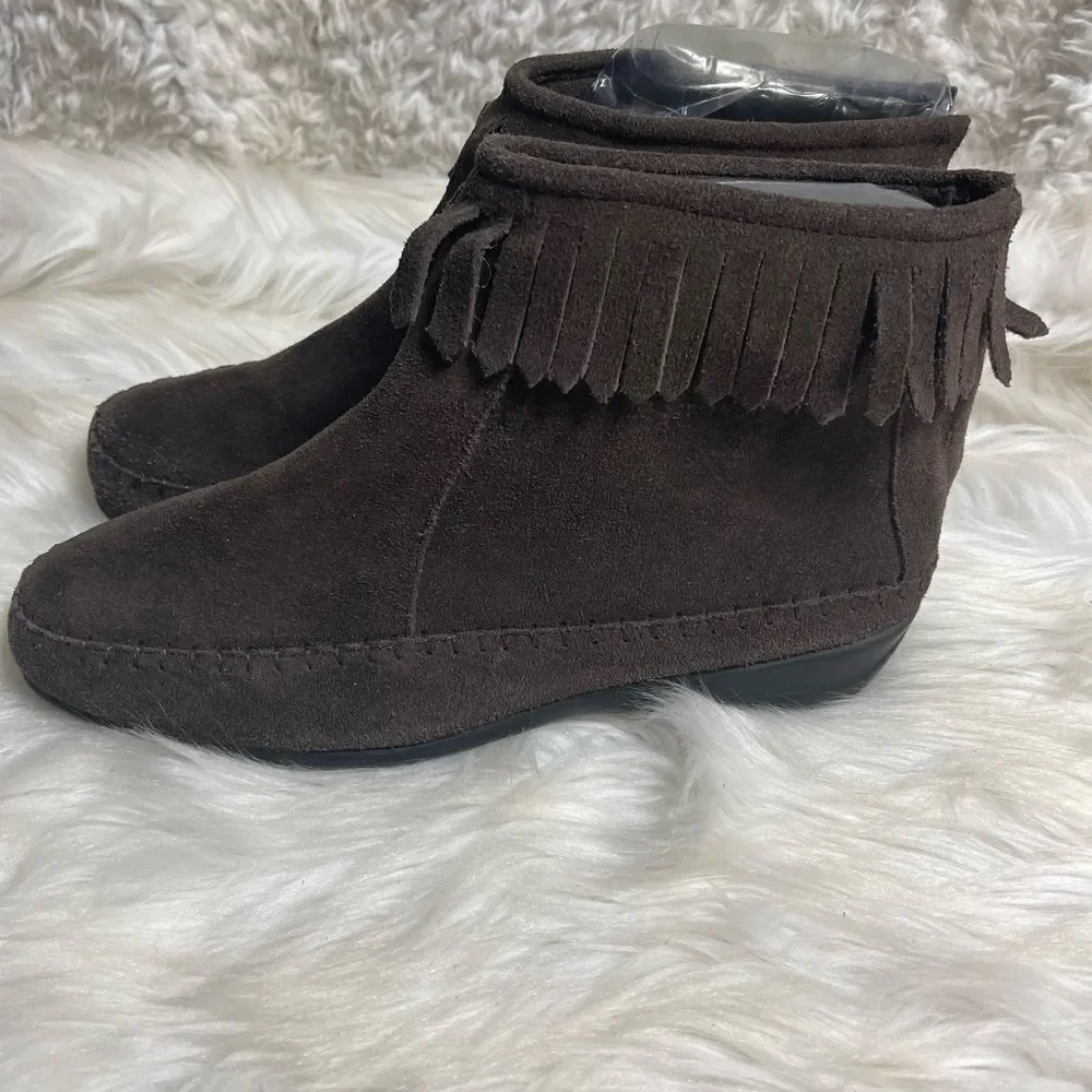 Women's Comfort Ease Kaya Brown Leather Suede Ankle Fringe Moccasin booties SZ8M
